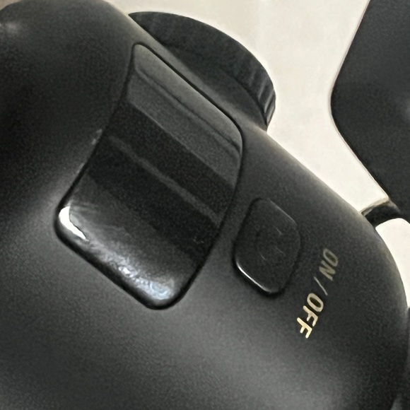 Hot Tools Pro Artist 24K Gold Digital Curling Iron 1.5” - Picture 8 of 13